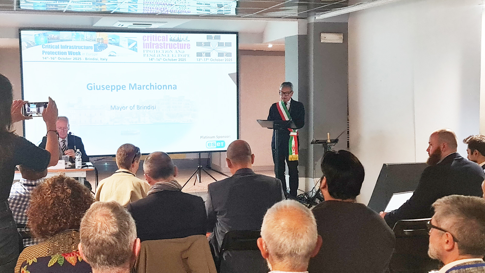 Success of the 2nd CIP Week and 10th Critical Infrastructure Protection & Resilience Europe Conference